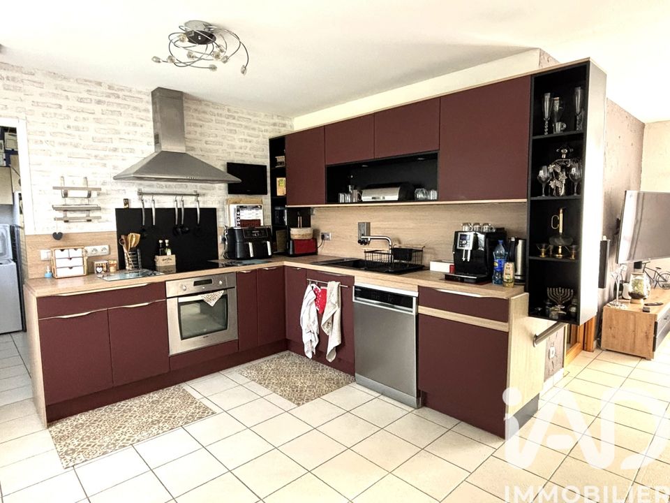 Villa in Gouvieux, Oise - foto 2