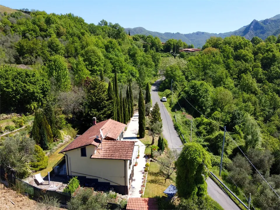 Villa i Fivizzano, Massa and Carrara - foto 3