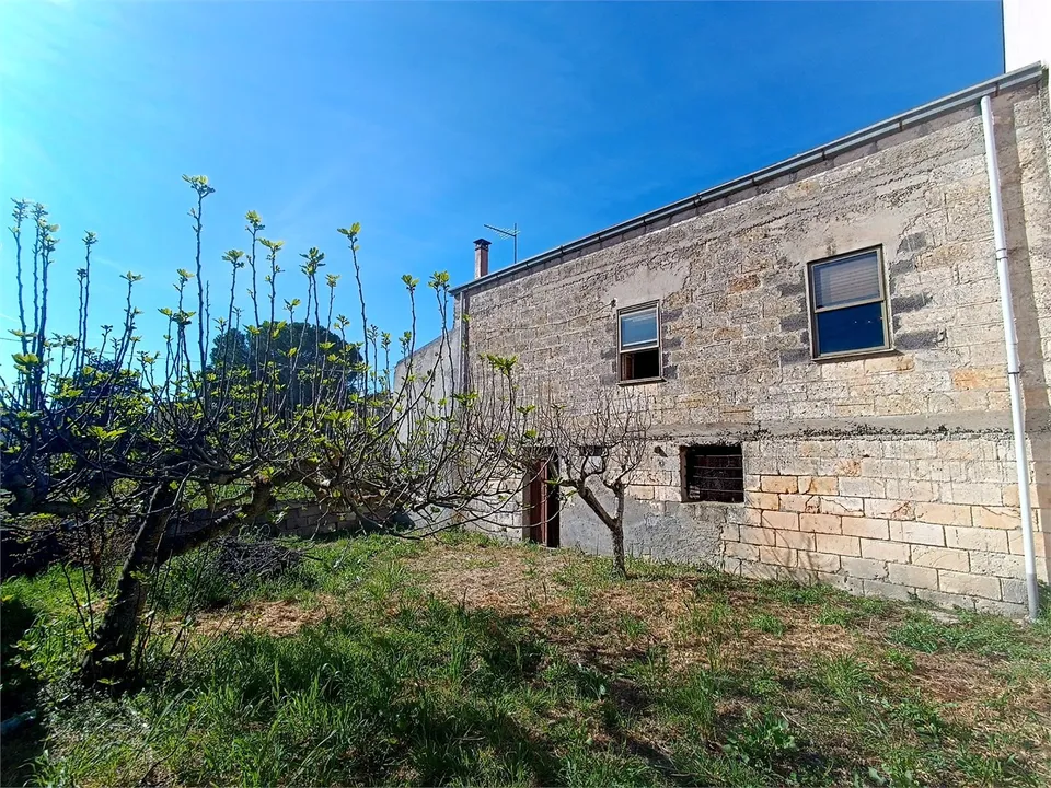 Villa i Putumajore/Pozzomaggiore, Sassari - foto 1