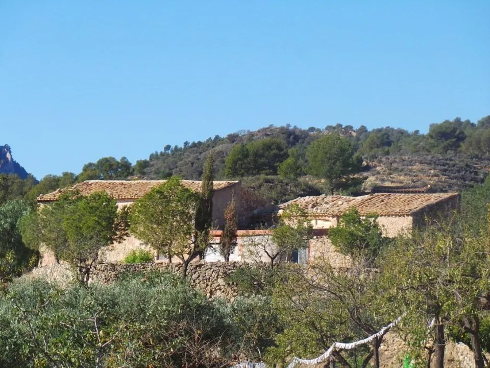 Landejendom i Relleu, Alicante - foto 1