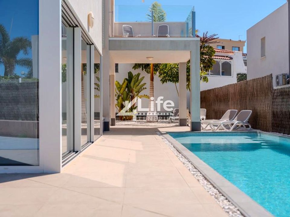 Villa i Playa Paraiso, Malaga - foto 2