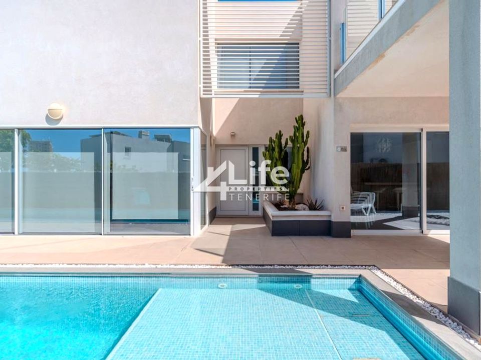 Villa i Playa Paraiso, Malaga - foto 3