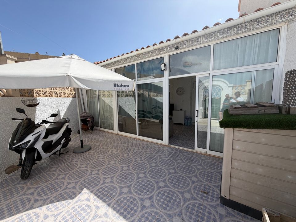 Bungalow i Villamartin, Alicante - foto 1