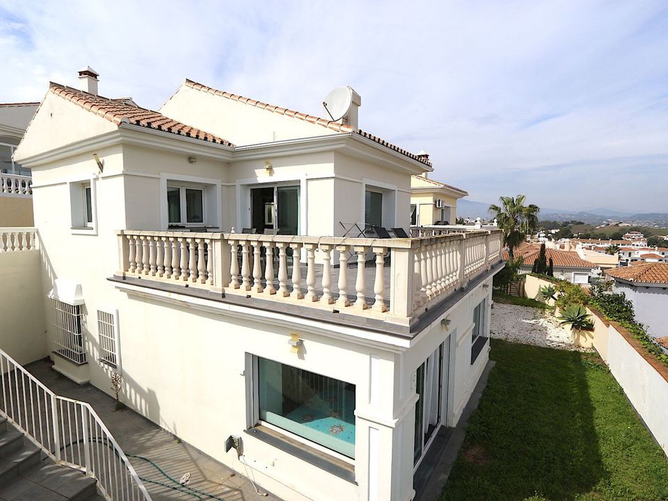 Villa i Cerros Del Aguila, Malaga - foto 3