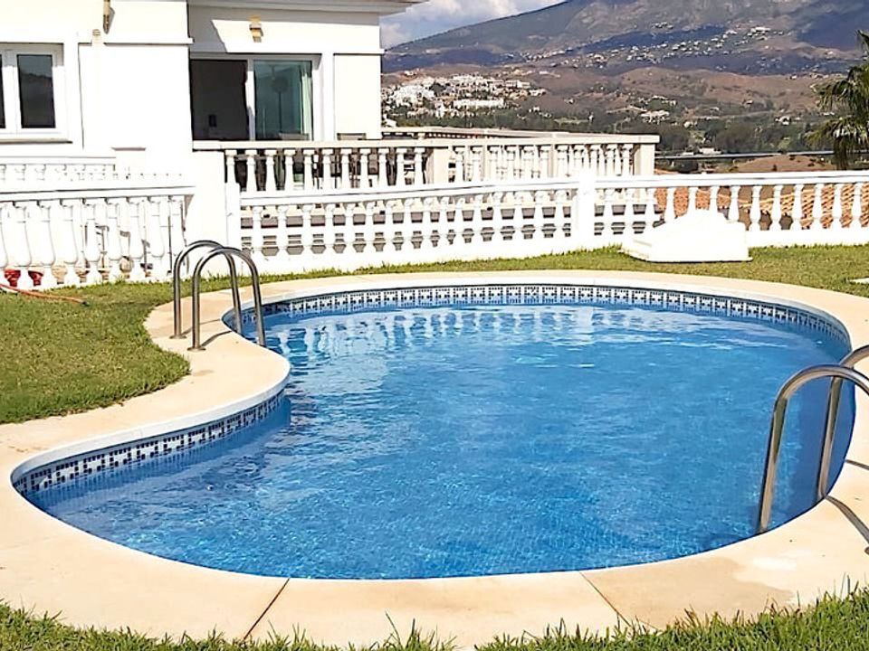 Villa i Cerros Del Aguila, Malaga - foto 2