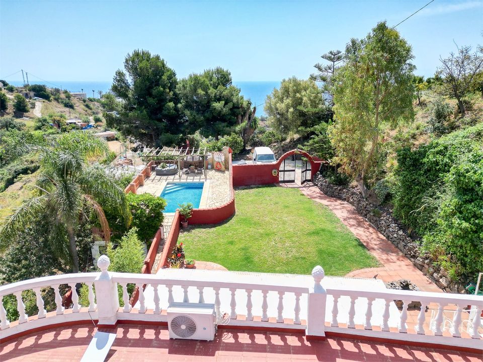 Villa i Nerja, Malaga - foto 3
