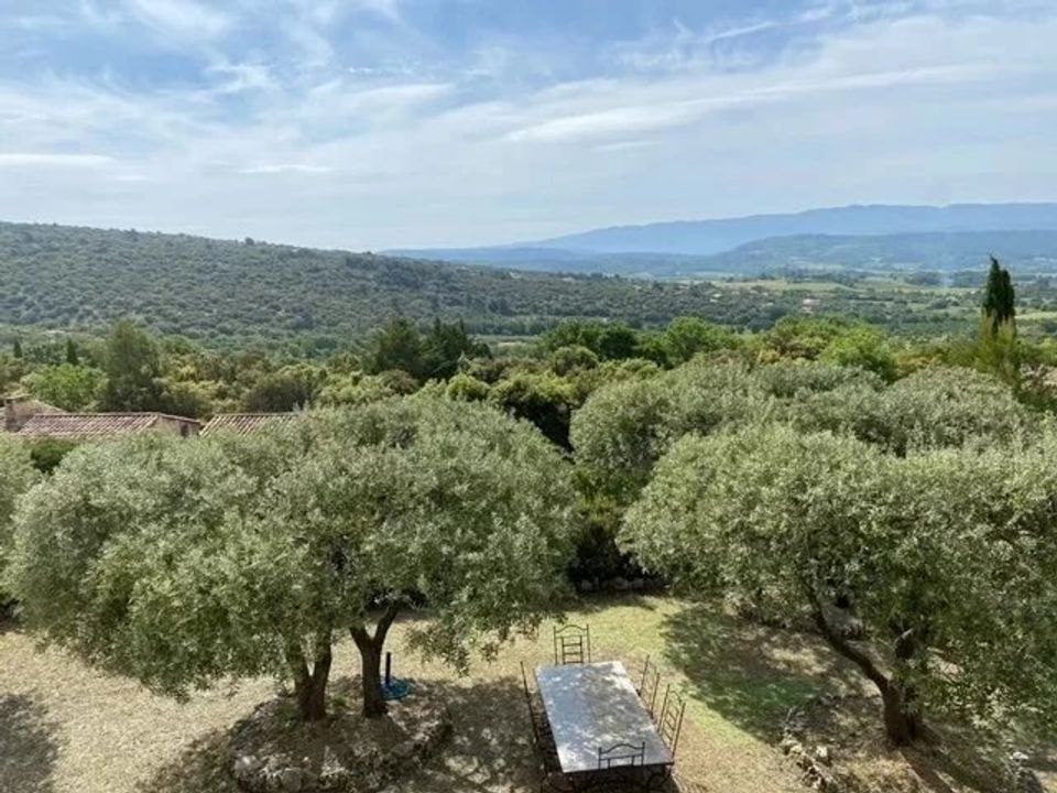 Villa i Saint-Saturnin-les-Apt, Vaucluse - foto 3