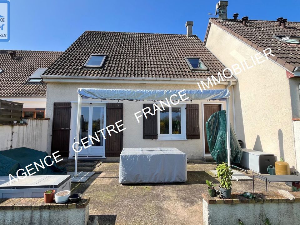 Villa in Bourges, Cher - foto 1