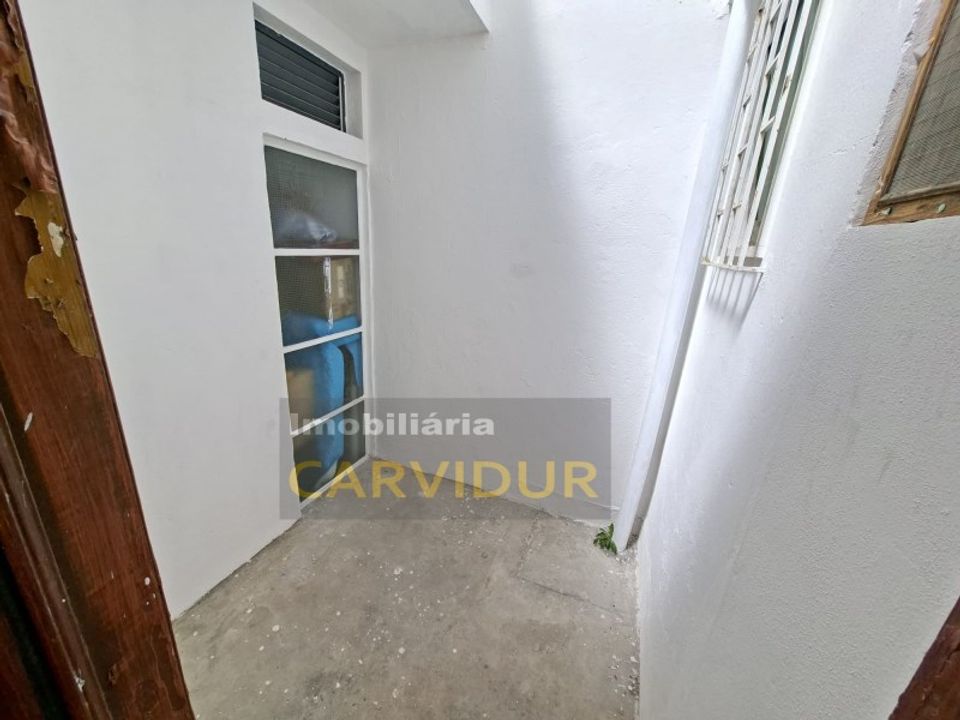 Erhvervsejendom i Baixa da Banheira, Setubal - foto 3
