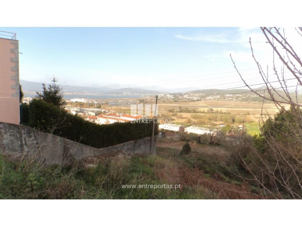 Helårsgrund i Caminha, Viana do Castelo - foto 1