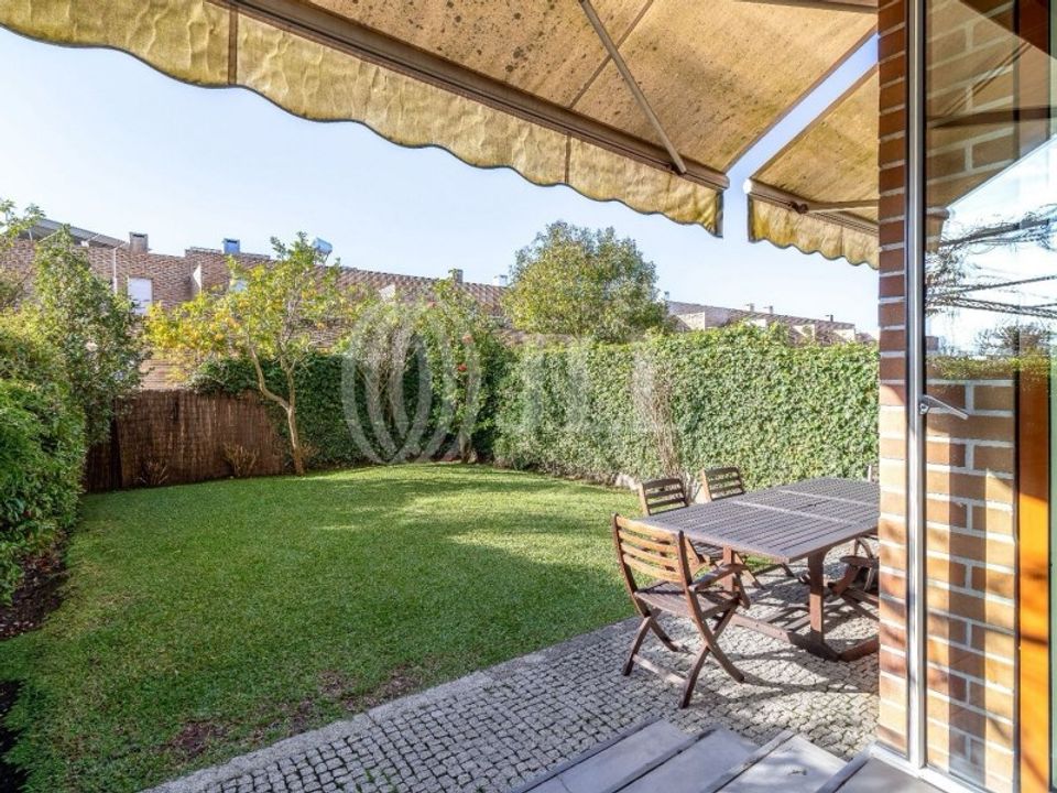 Villa a Matosinhos, Porto - foto 1