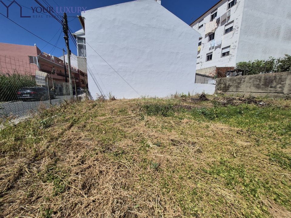 Helårsgrund i Odivelas, Lisbon - foto 1