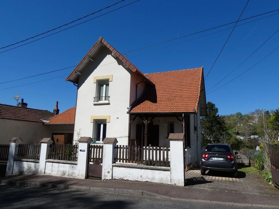 Villa i Le Creusot, Saone-et-Loire - foto 1