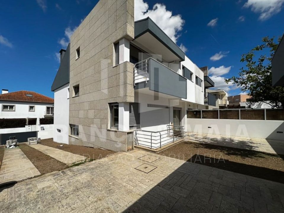 Byhus i Serzedo, Porto - foto 1