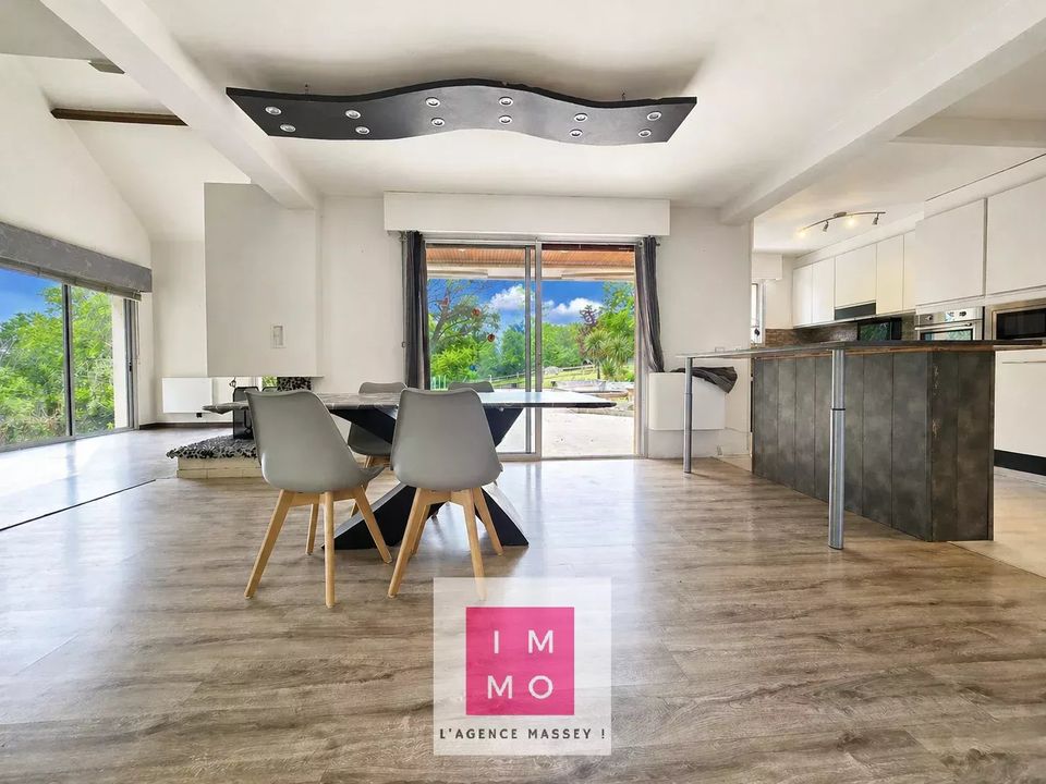 Villa i Tarbes, Hautes-Pyrenees - foto 3