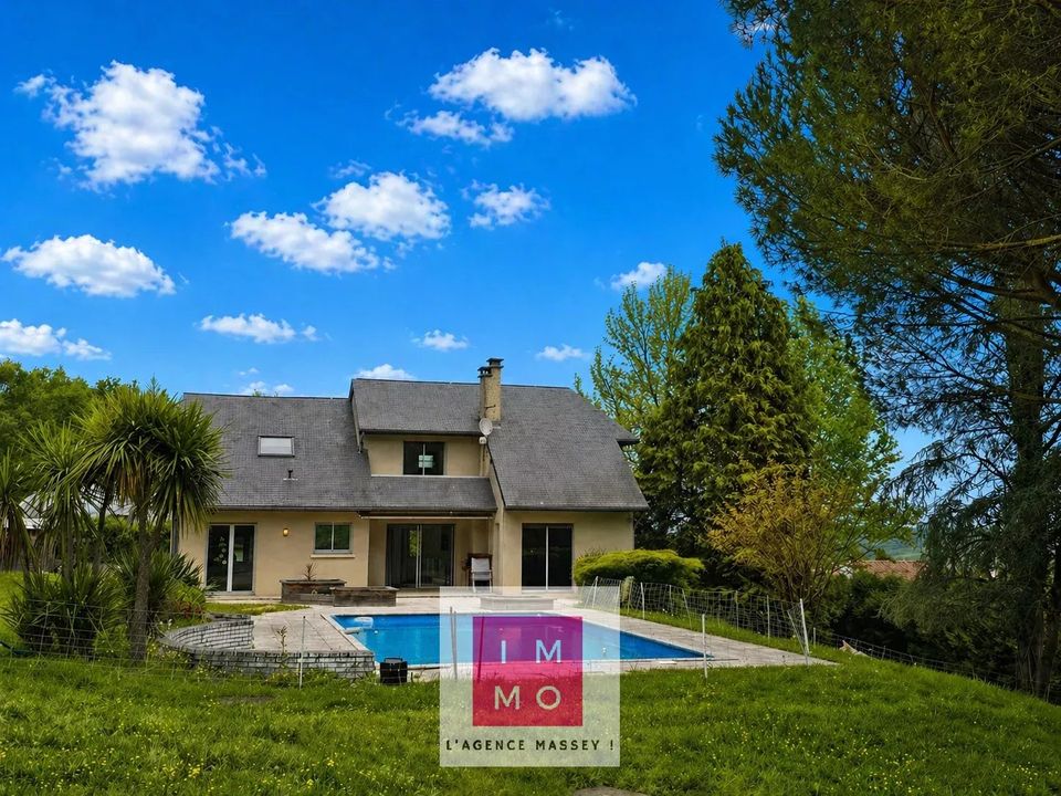 Villa i Tarbes, Hautes-Pyrenees - foto 1