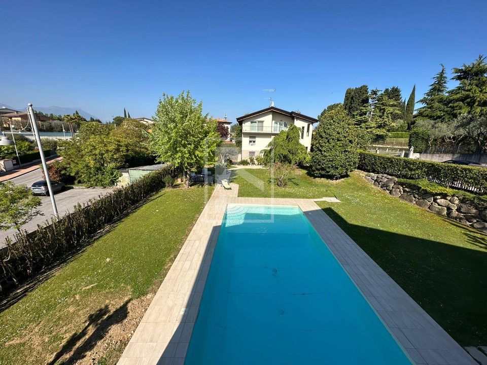 Lejlighed i Moniga del Garda, Brescia - foto 1