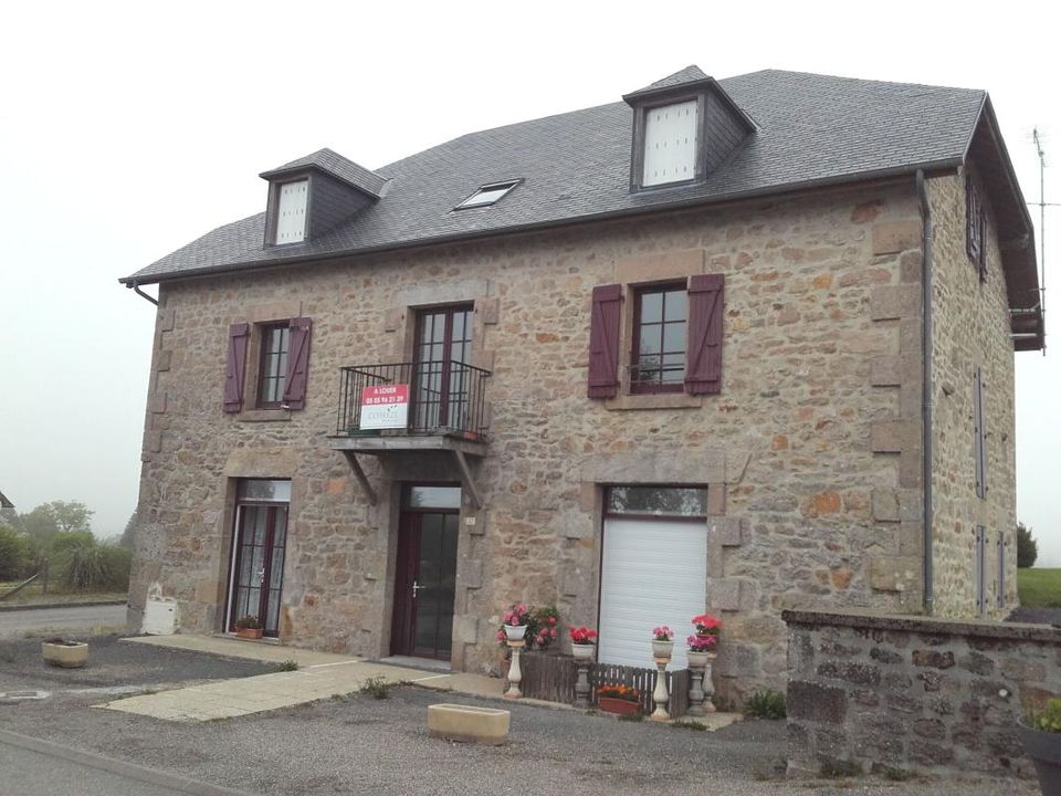 Lejlighed i Saint-Yrieix-le-Déjalat, Correze - foto 1