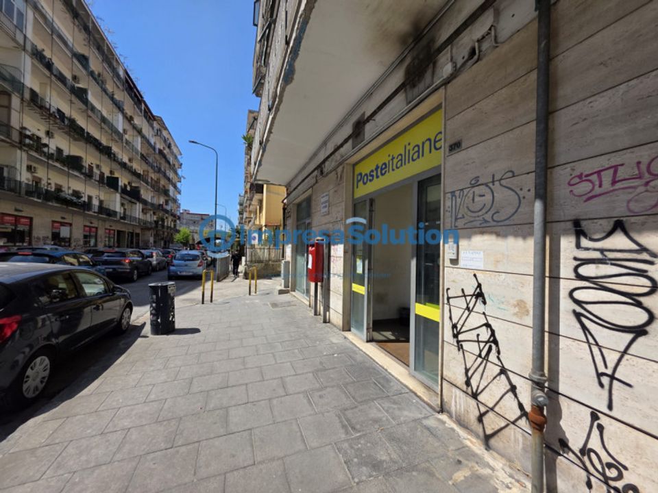 Erhvervsejendom i Naples, Naples - foto 2