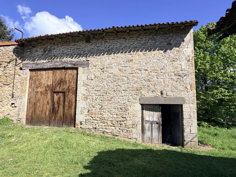 Landejendom i Compreignac, Haute-Vienne - foto 1