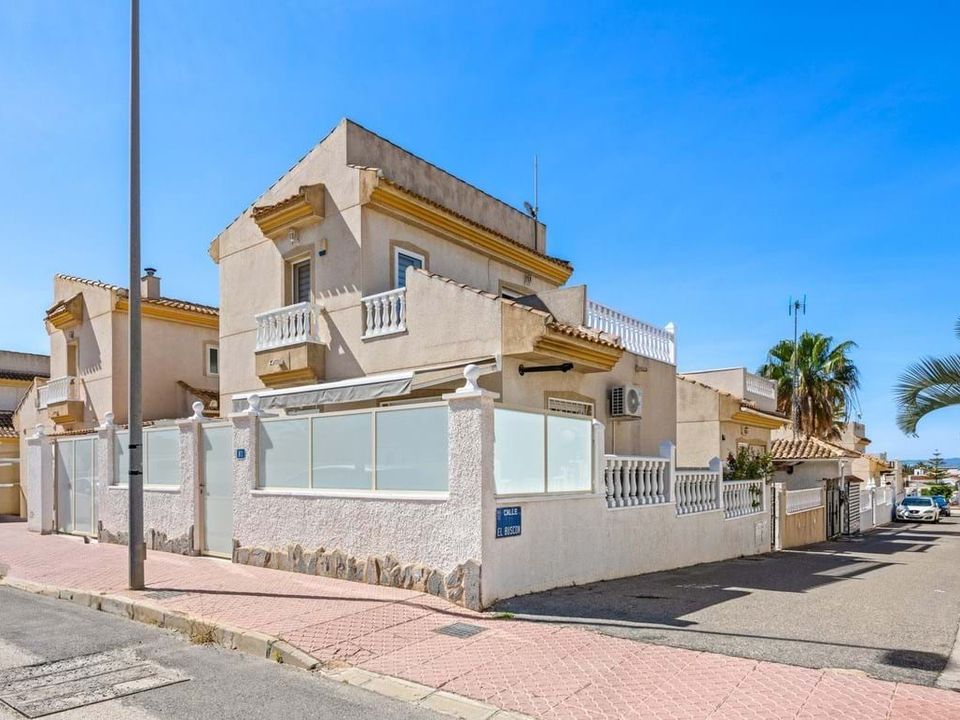 Вилла в Ciudad Quesada, Alicante - фотография 2