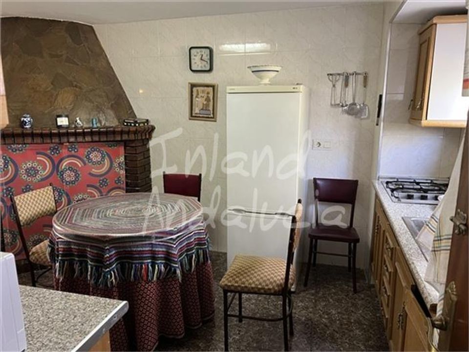 Casa de pueblo en Charilla, Jaen - foto 3