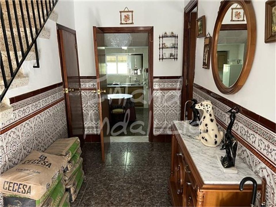 Casa de pueblo en Charilla, Jaen - foto 4