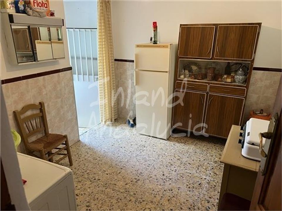 Casa de pueblo en Charilla, Jaen - foto 5