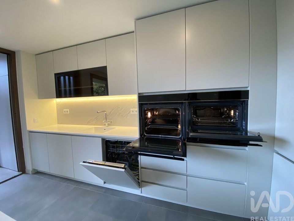 Apartment in Vila Nova de Gaia, Porto - photo 4