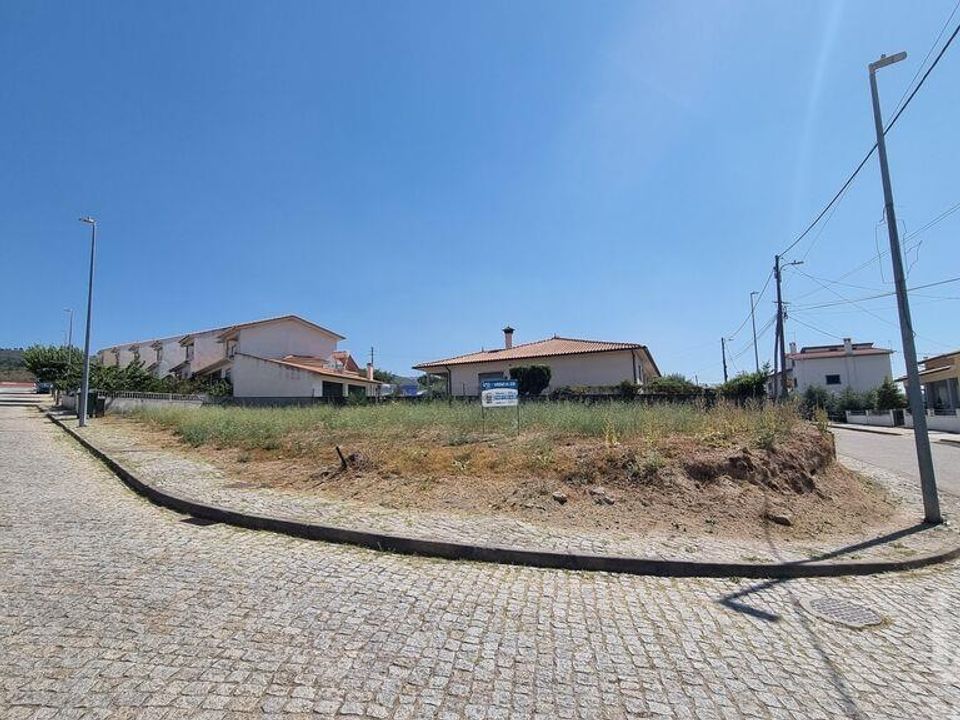 Helårsgrund i Celorico da Beira, Guarda - foto 3