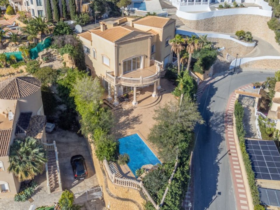 Villa i Coveta Fuma, Alicante - foto 1