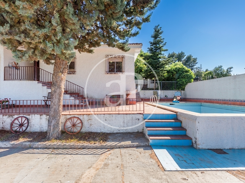 Villa i Chiva, Valencia - foto 1
