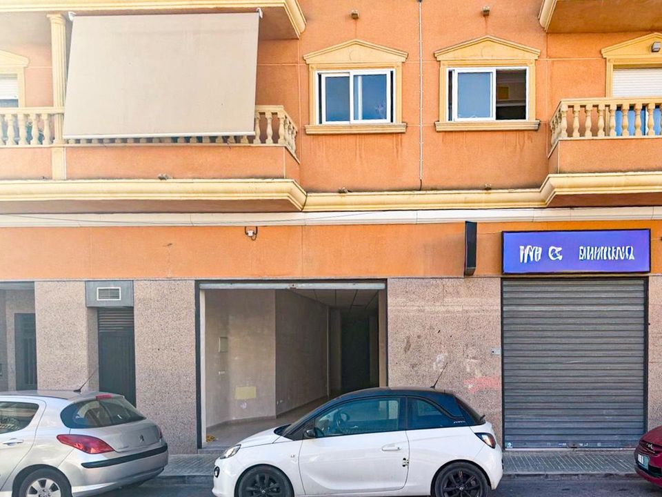 Erhvervsejendom i Elche, Alicante - foto 2