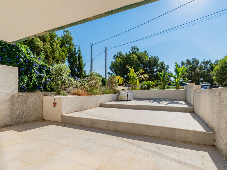 Erhvervsejendom i Albir, Alicante - foto 1