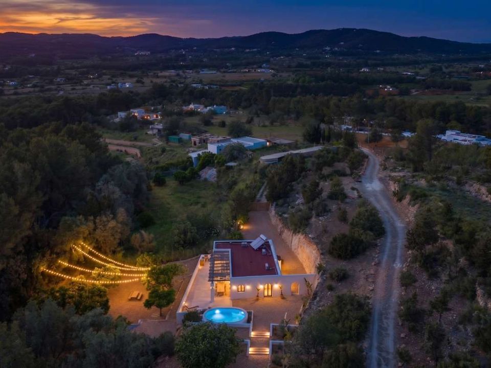 Villa i San Lorenzo De Balafia, Ibiza - foto 4