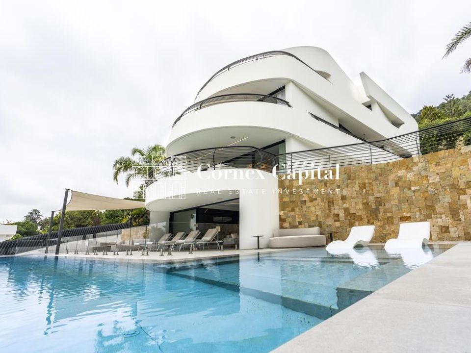 Villa in Barcelona, Barcelona - foto 1