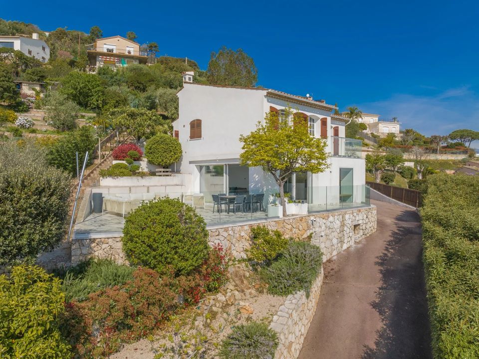 Villa i Mandelieu-la-Napoule, Alpes-Maritimes - bilde 2