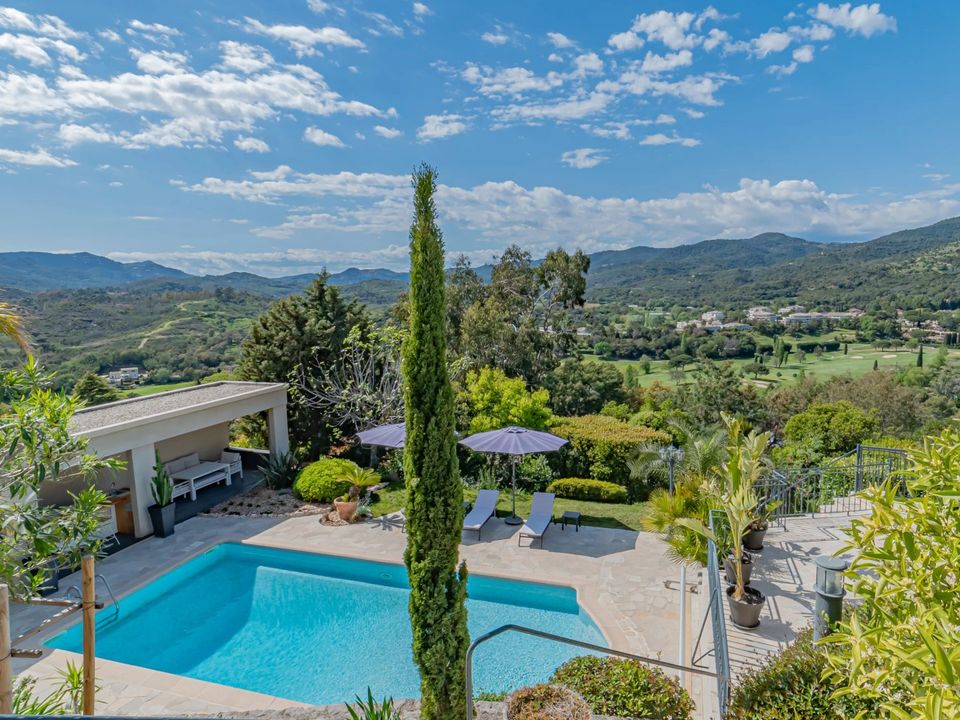 Villa i Mandelieu-la-Napoule, Alpes-Maritimes - bilde 2