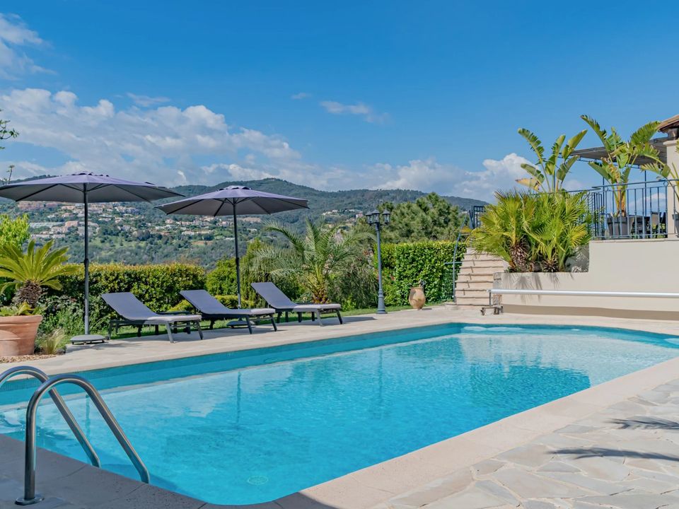 Villa i Mandelieu-la-Napoule, Alpes-Maritimes - bilde 3
