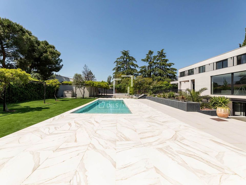 Villa i Majadahonda, Madrid - bilde 4