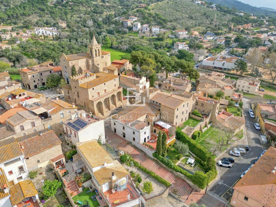 Villa i Castell-Platja D'aro, Gerona - foto 1
