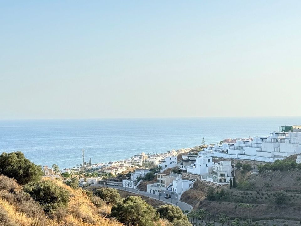 Helårsgrund i Torrox Costa, Malaga - foto 2