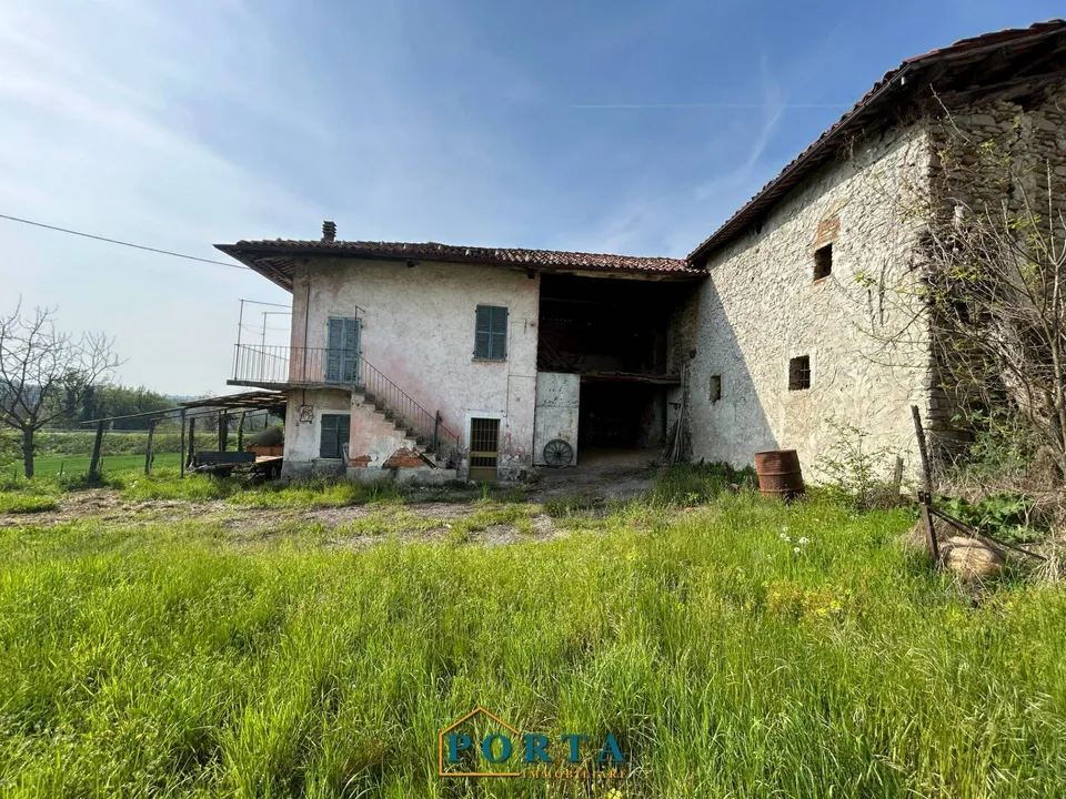 Landejendom i Cigliè, Cuneo - foto 1