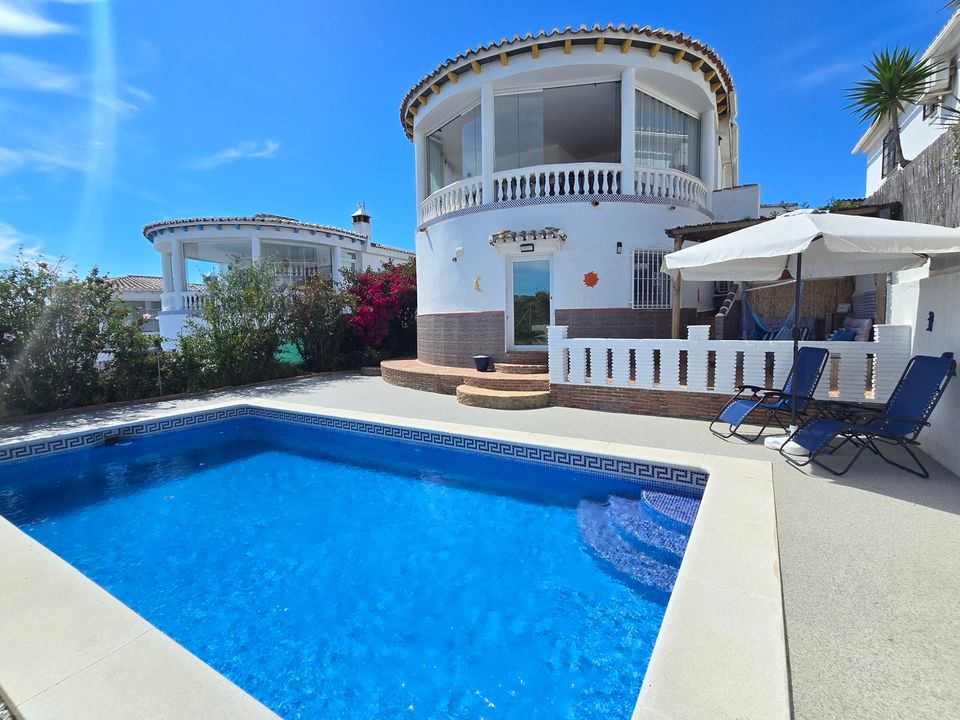 Villa i Puente De Don Manuel, Malaga - foto 1