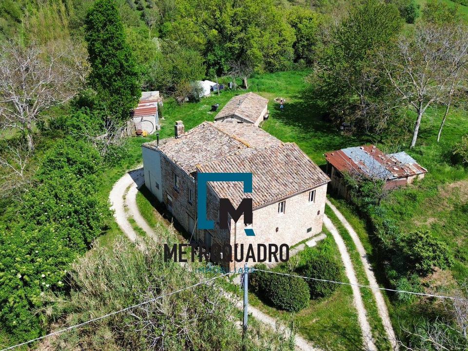 Landejendom i Rotella, Ascoli Piceno - foto 1
