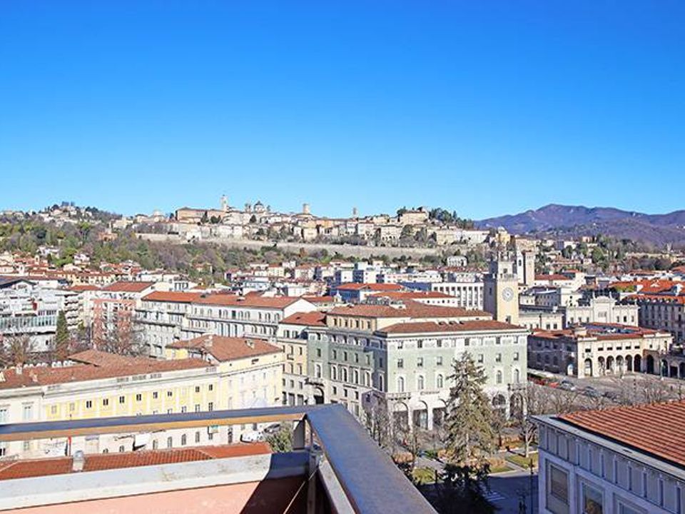 Lejlighed i Bergamo, Bergamo - foto 4