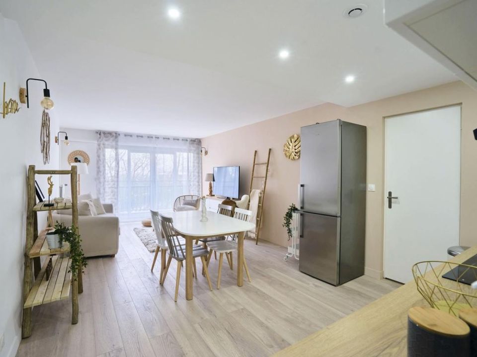 Apartment in Lille, Nord - photo 4