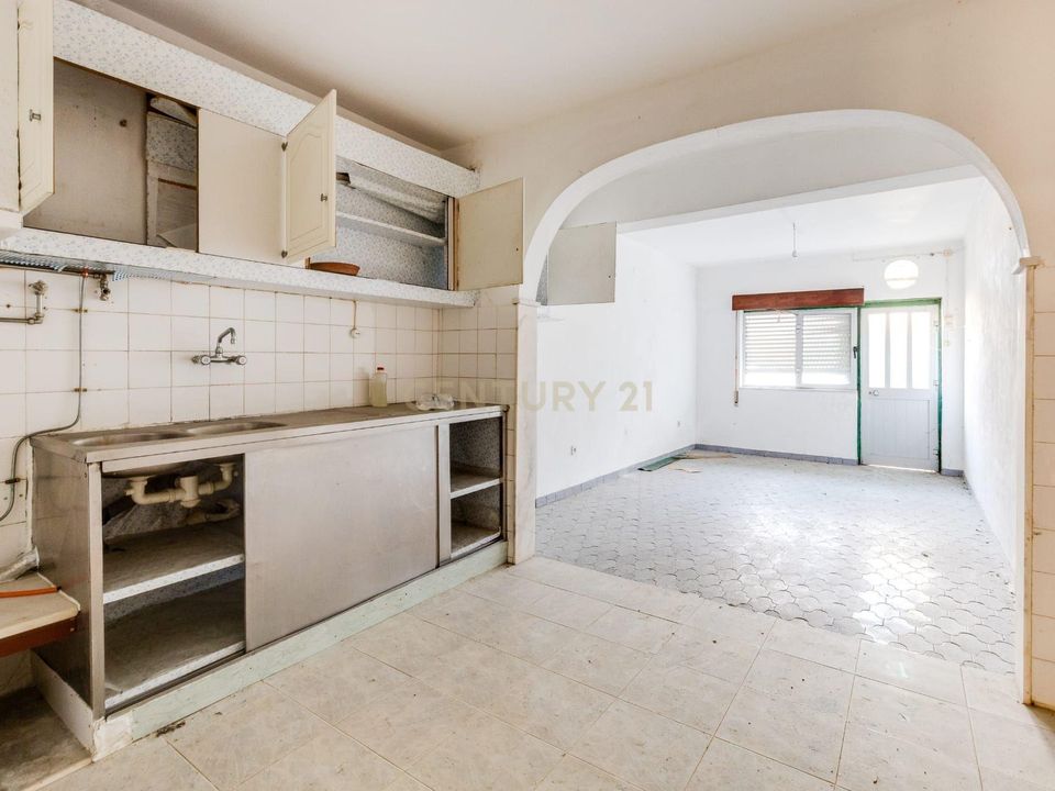 Villa in Alcanena, Santarem - photo 3