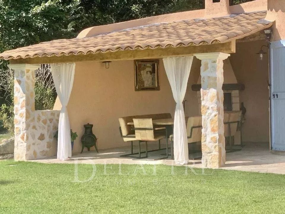 Villa a Le Bar-sur-Loup, Alpes-Maritimes - foto 4