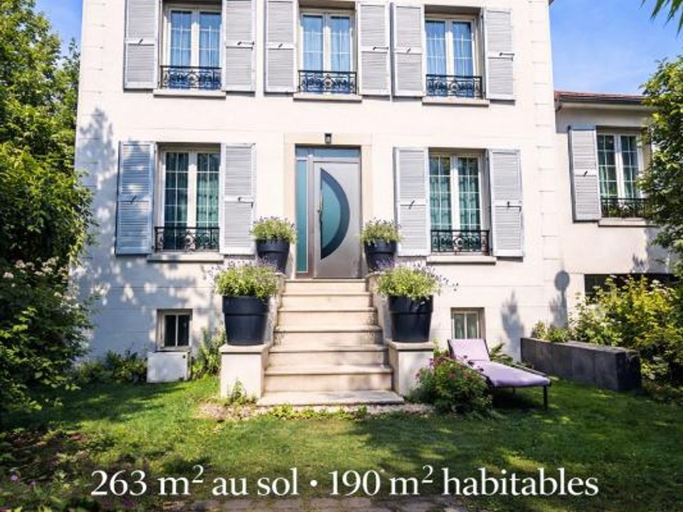 Villa i Villemomble, Seine-Saint-Denis - foto 1